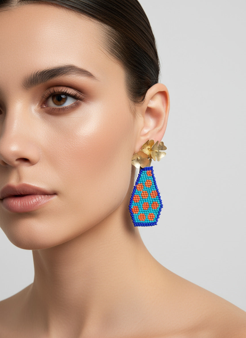 Pendientes Jarron de flores de Carolina Olivares