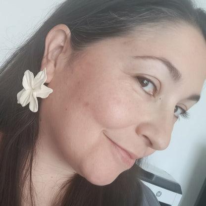Aros Maxi Flor Burdeo